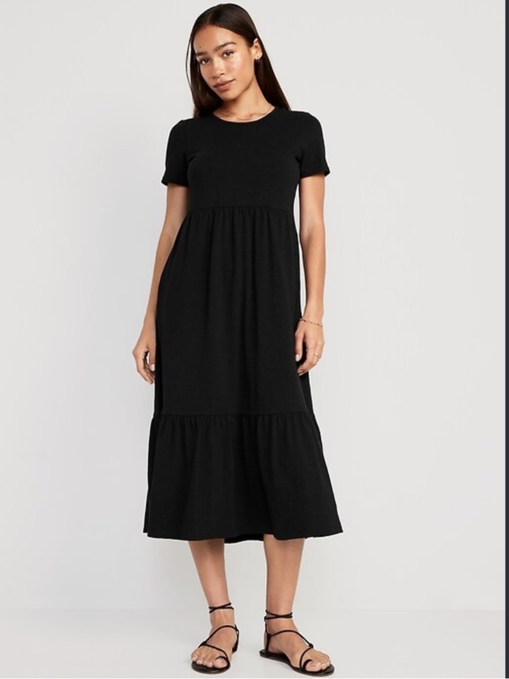 Old Navy Short Sleeve Tiered Midi Dress in Black Jack